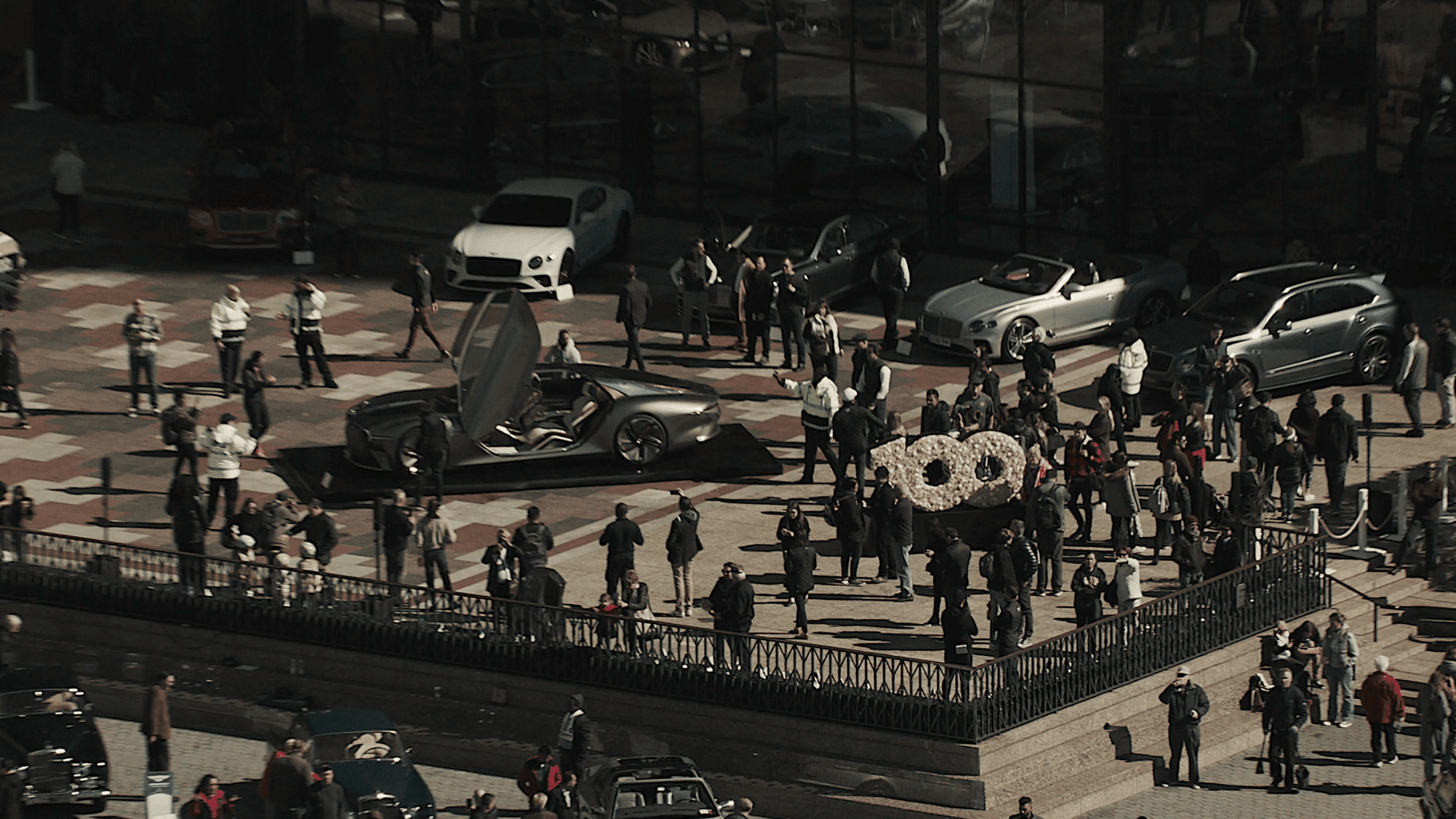 BNTL_2354_Bentley_Centenary_Parade_1920x1080 - 3